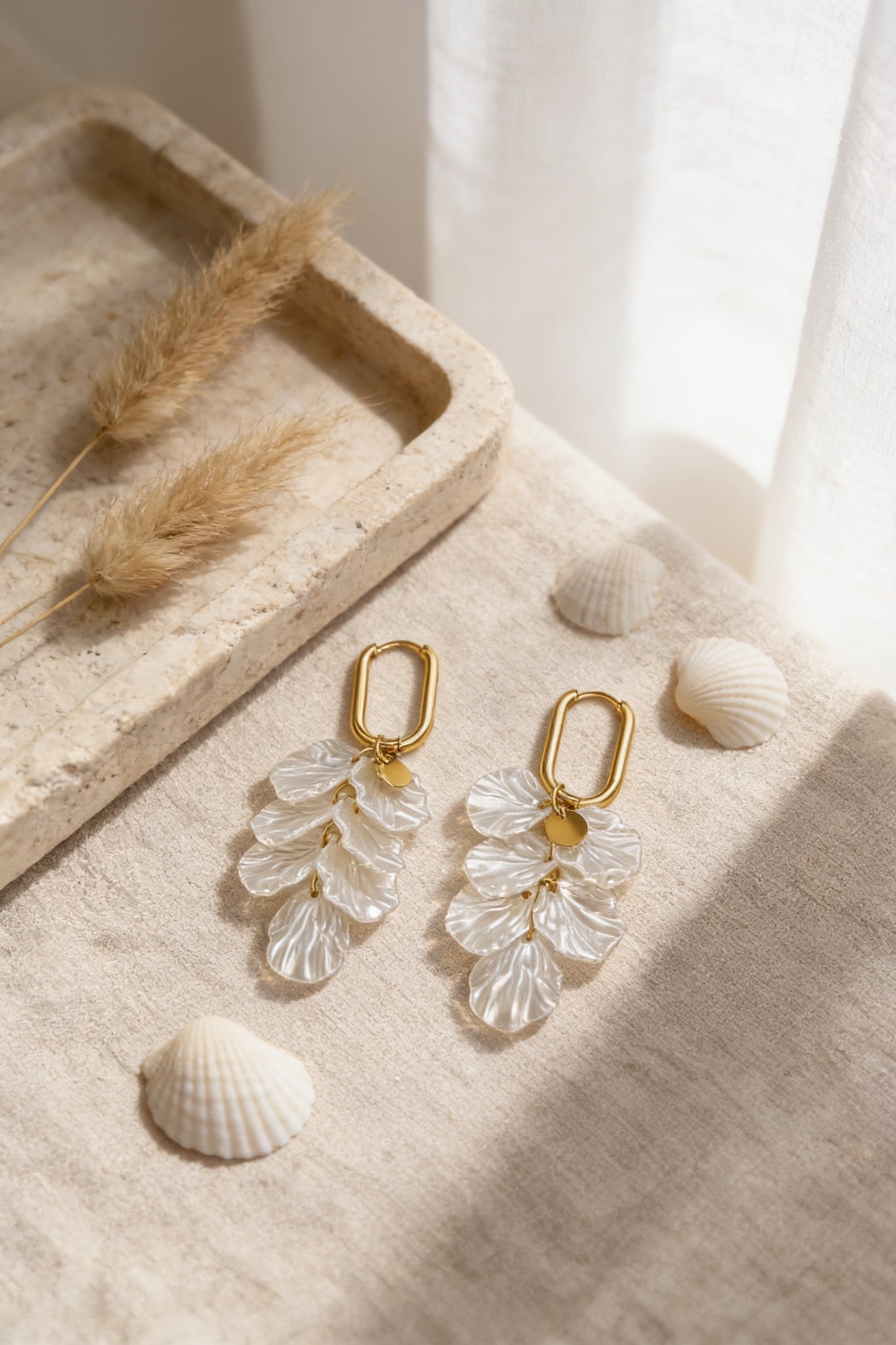 Boucles d'oreilles Fleur Nacrée